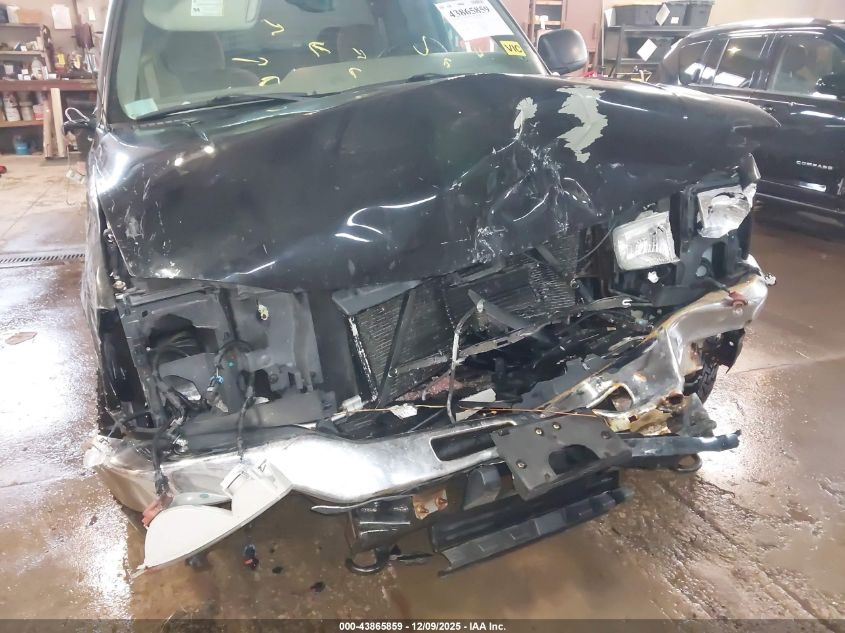 2004 GMC Sierra 1500 Sle VIN: 2GTEK19TX41172601 Lot: 43865859