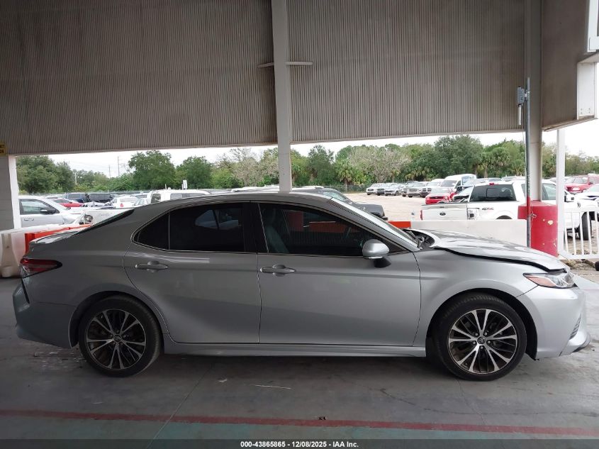 2018 Toyota Camry Se VIN: 4T1B11HK1JU553330 Lot: 43865865