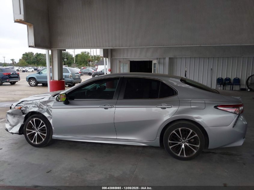 2018 Toyota Camry Se VIN: 4T1B11HK1JU553330 Lot: 43865865