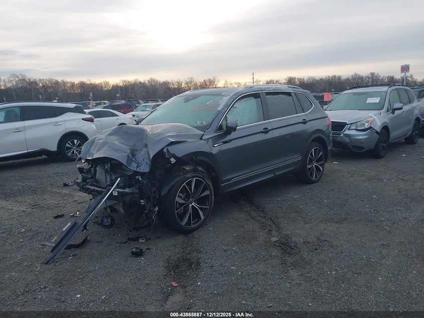 2024 Volkswagen Tiguan 2.0T Sel R-Line