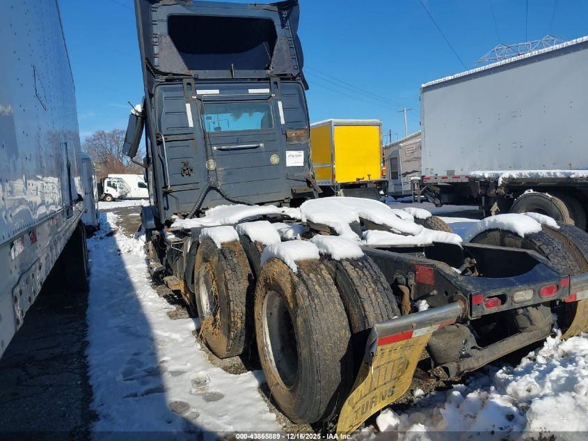 2016 Volvo Vn Vnl VIN: 4V4NC9EH5GN958438 Lot: 43865889