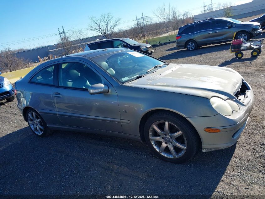 2003 Mercedes-Benz C 230 Kompressor Sport VIN: WDBRN40JX3A463088 Lot: 43865896