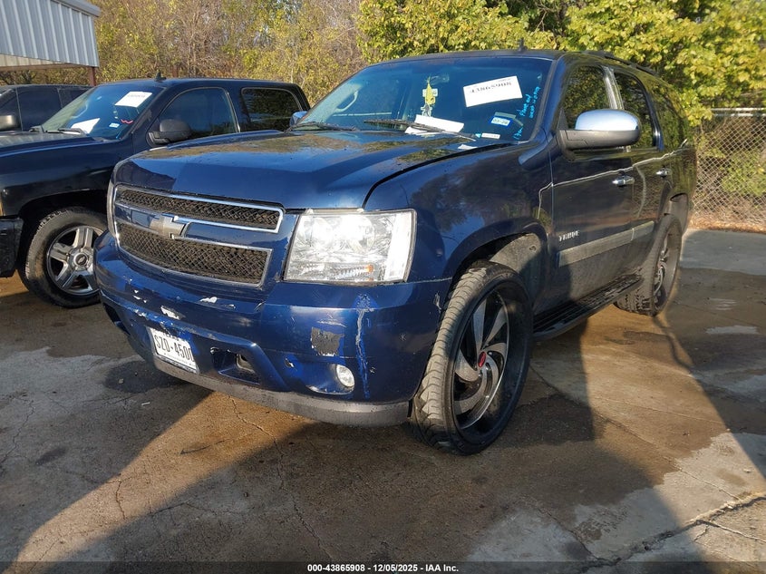 1GNFC130X8R242988 2008 CHEVROLET TAHOE photo no. 2