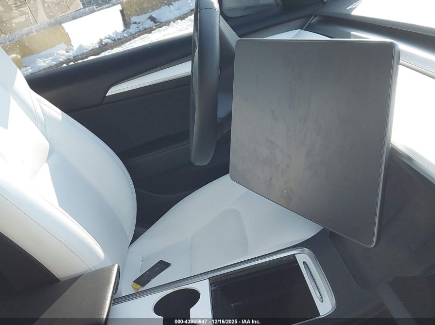 2022 Tesla Model 3 Rear-Wheel Drive VIN: 5YJ3E1EA5NF321322 Lot: 43865947