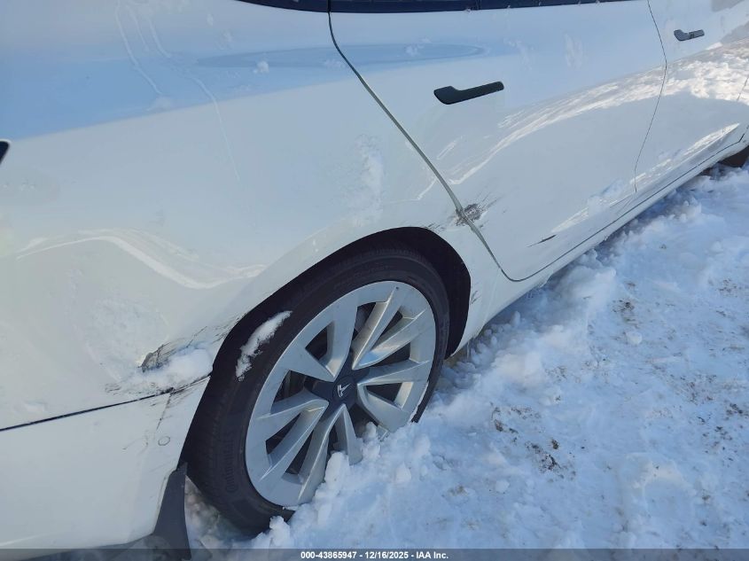 2022 Tesla Model 3 Rear-Wheel Drive VIN: 5YJ3E1EA5NF321322 Lot: 43865947