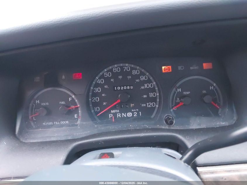 1999 Ford Crown Victoria Lx VIN: 2FAFP74W0XX123294 Lot: 43866000