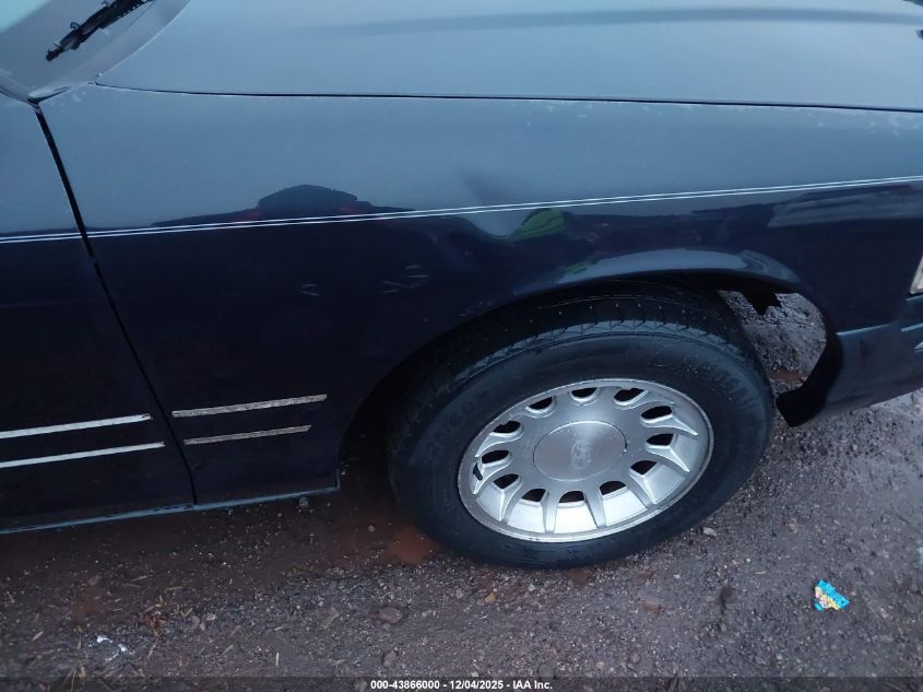 1999 Ford Crown Victoria Lx VIN: 2FAFP74W0XX123294 Lot: 43866000