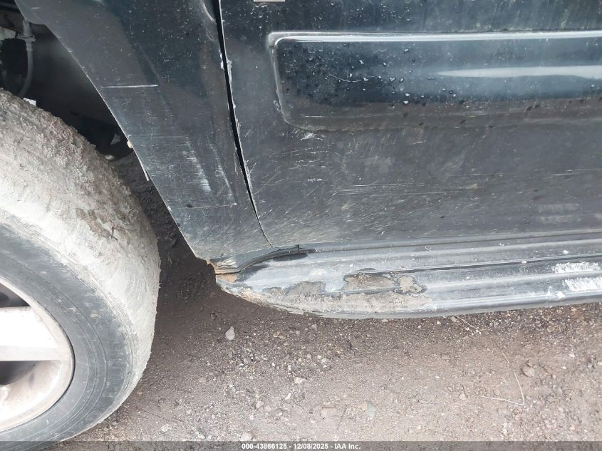 2008 GMC Yukon Slt VIN: 1GKFC13088R210635 Lot: 43866125