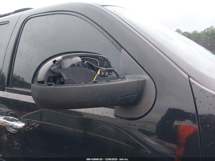 2008 GMC Yukon Slt VIN: 1GKFC13088R210635 Lot: 43866125