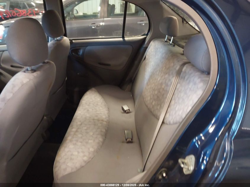 2001 Toyota Echo VIN: JTDBT123010111842 Lot: 43866129