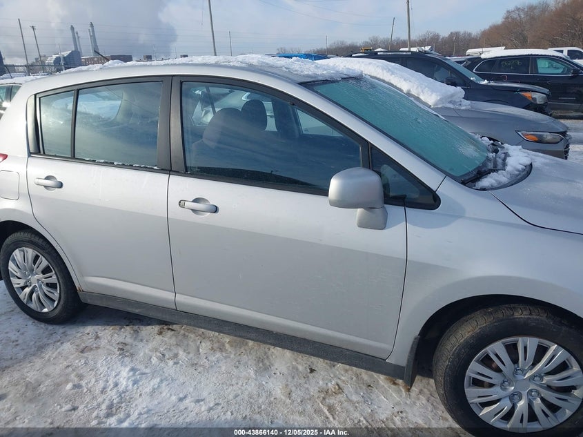 3N1BC13E38L389781 2008 NISSAN VERSA photo no. 14