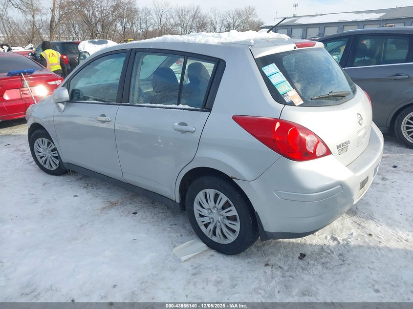3N1BC13E38L389781 2008 NISSAN VERSA photo no. 3