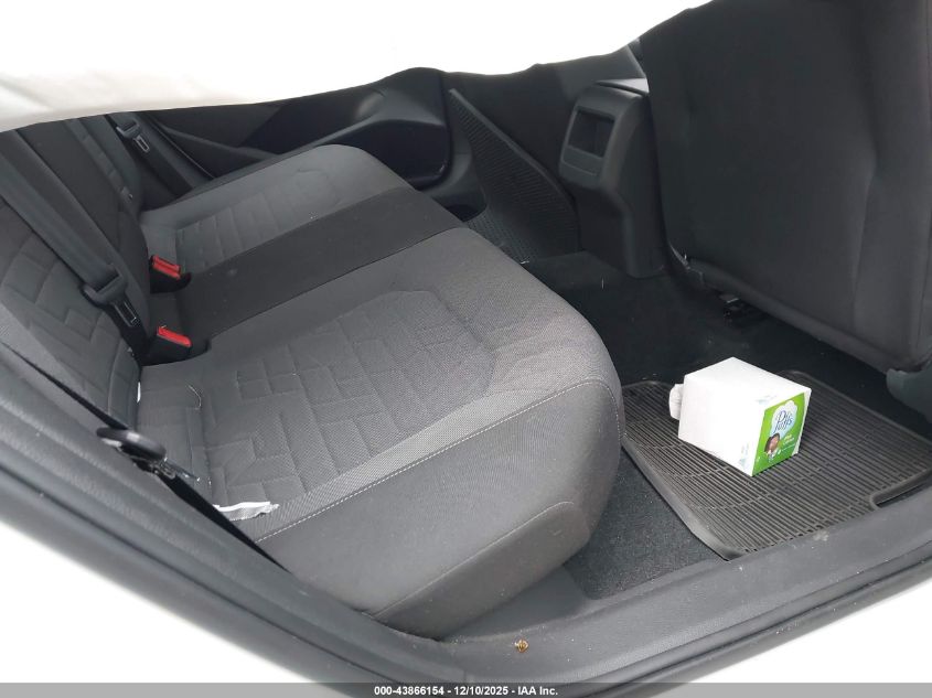 2021 Volkswagen Passat 2.0T S VIN: 1VWAA7A32MC011246 Lot: 43866154