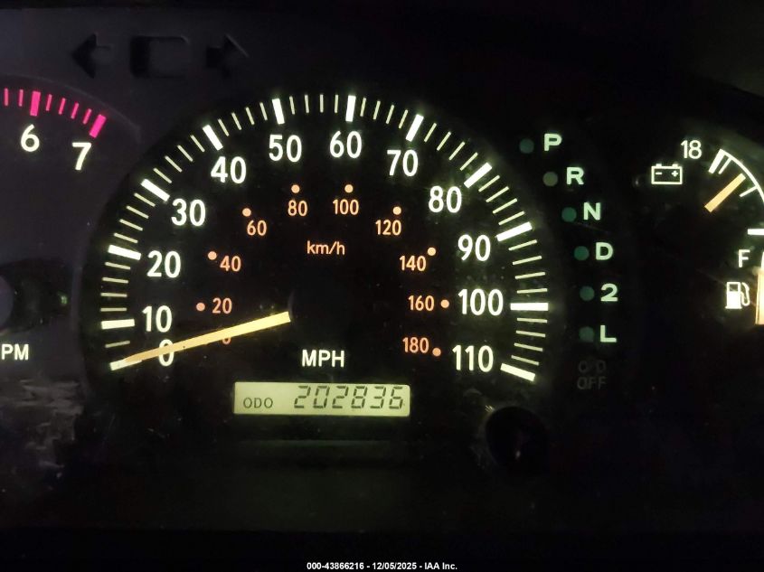 2000 Toyota Tundra Sr5 V8 VIN: 5TBBT4415YS074963 Lot: 43866216