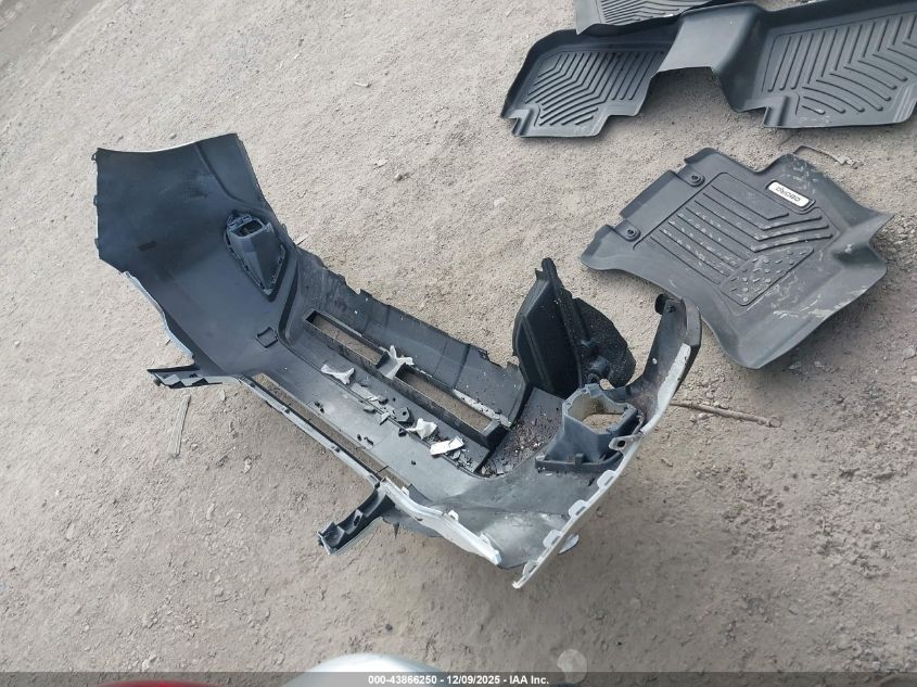 2015 Subaru Forester 2.5I Premium VIN: JF2SJADC6FH412385 Lot: 43866250