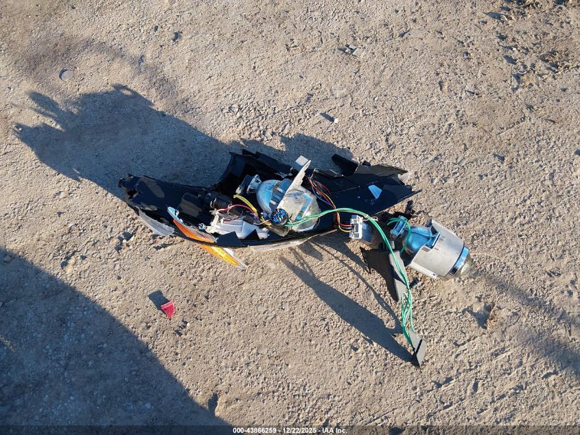 2017 Kia Sorento 3.3L Ex VIN: 5XYPHDA50HG221483 Lot: 43866259