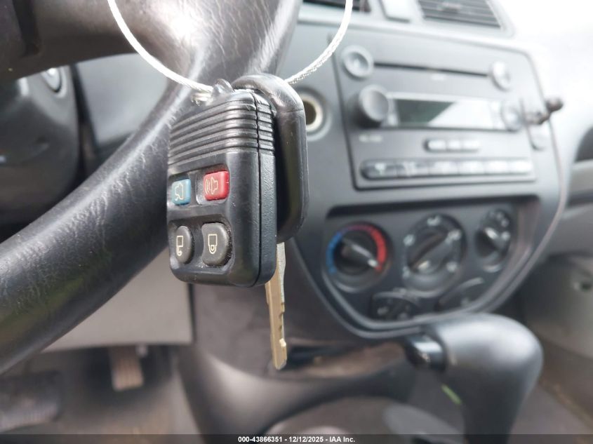 2007 Ford Focus S/Se/Ses VIN: 1FAFP34N27W102183 Lot: 43866351