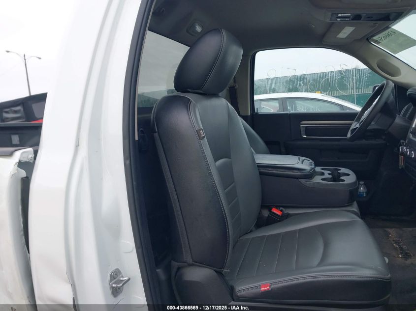 2023 Ram 1500 Classic Tradesman 4X2 8' Box VIN: 3C6JR6DG1PG554942 Lot: 43866569