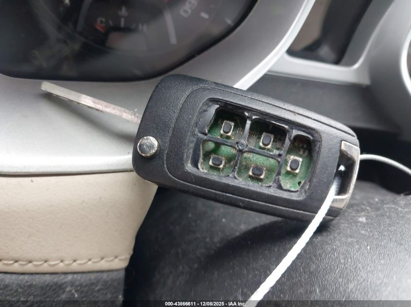 2013 Chevrolet Camaro 2Lt VIN: 2G1FC1E30D9201394 Lot: 43866611