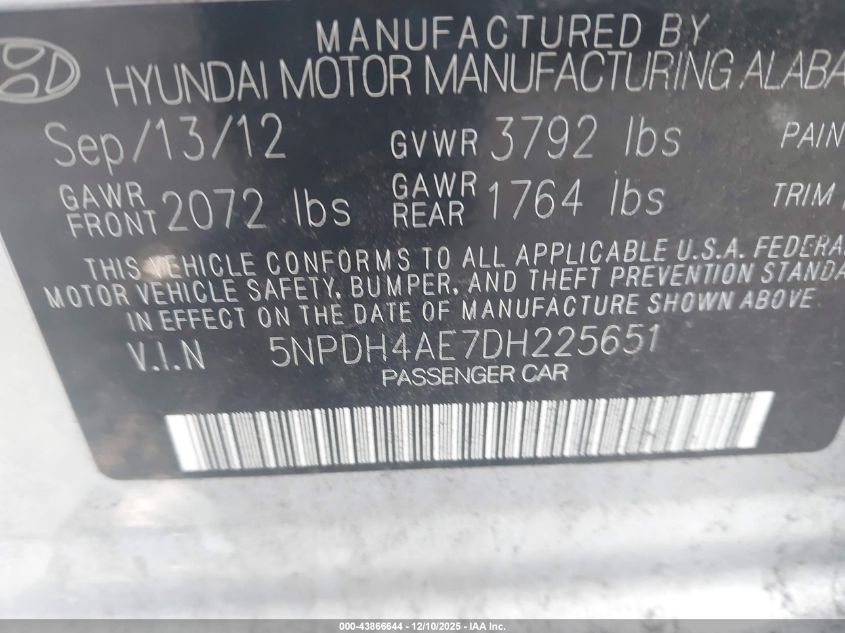 2013 Hyundai Elantra Limited VIN: 5NPDH4AE7DH225651 Lot: 43866644