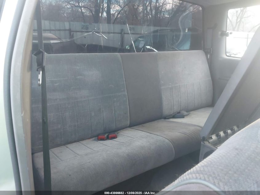 1996 Dodge Ram 2500 VIN: 1B7KF23W5TJ124170 Lot: 43866682