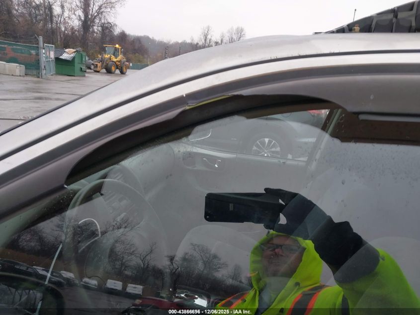 2003 Hyundai Santa Fe Gls/Lx VIN: KM8SC13D03U546293 Lot: 43866696