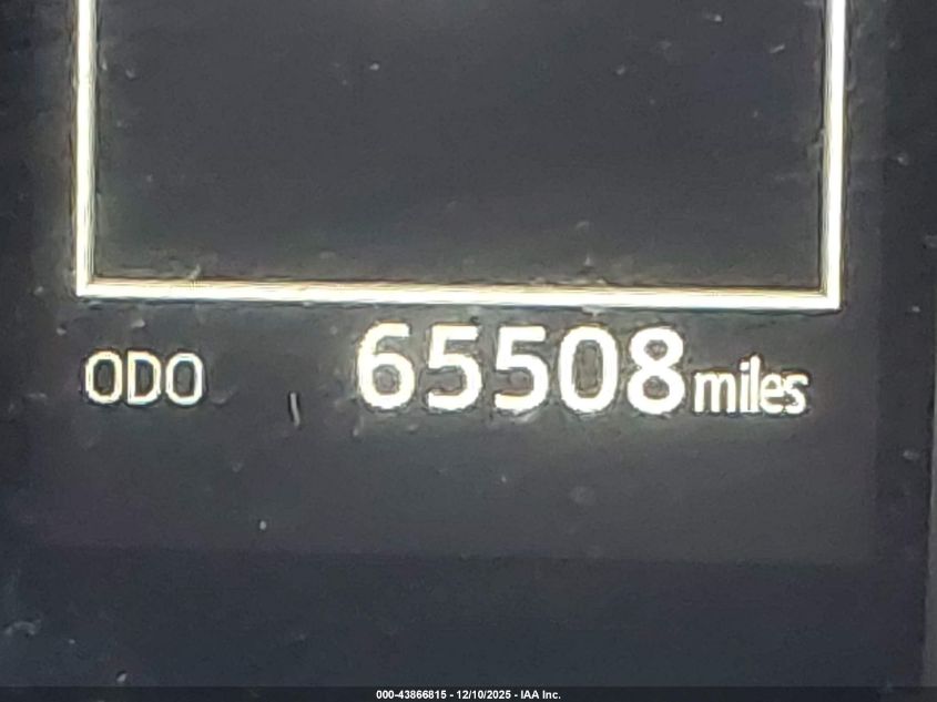 2018 Toyota Camry Le VIN: 4T1B11HK3JU583090 Lot: 43866815