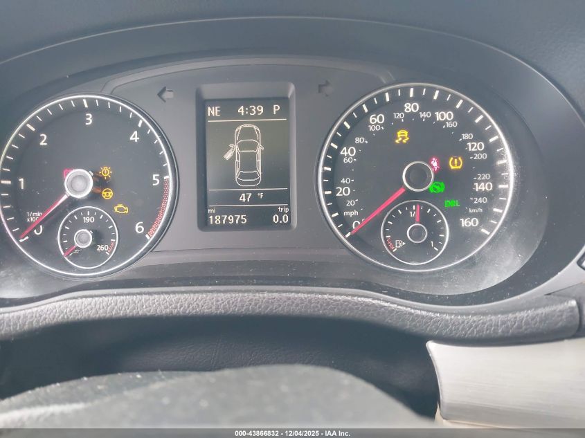 2013 Volkswagen Passat 2.0L Tdi Se VIN: 1VWBN7A3XDC109658 Lot: 43866832