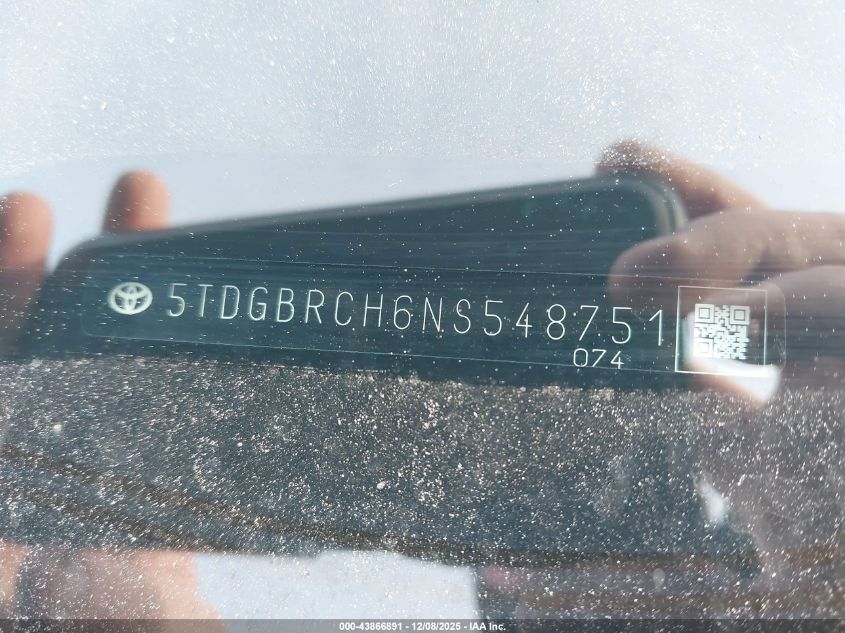 2022 Toyota Highlander Hybrid Xle VIN: 5TDGBRCH6NS548751 Lot: 43866891