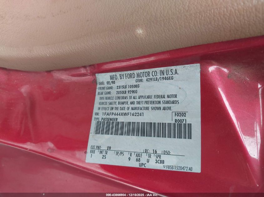 1998 Ford Mustang VIN: 1FAFP444XWF162241 Lot: 43866904
