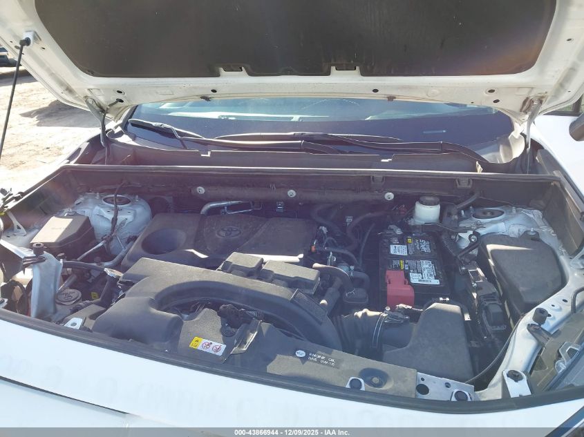 2020 Toyota Rav4 Xle Premium VIN: 2T3C1RFV4LW092540 Lot: 43866944