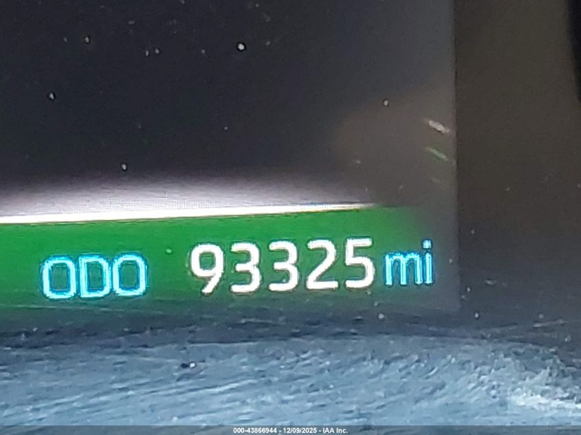 2020 Toyota Rav4 Xle Premium VIN: 2T3C1RFV4LW092540 Lot: 43866944