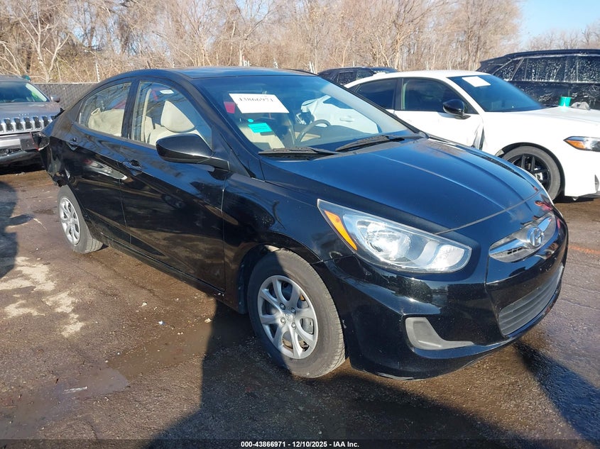 2014 HYUNDAI ACCENT GLS