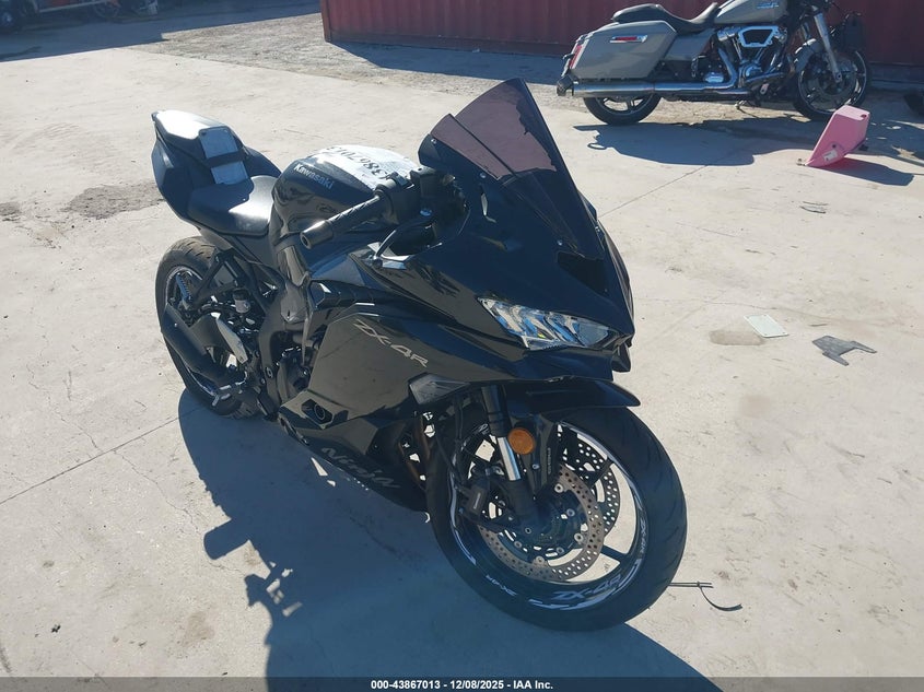 2025 Kawasaki Zx400 P