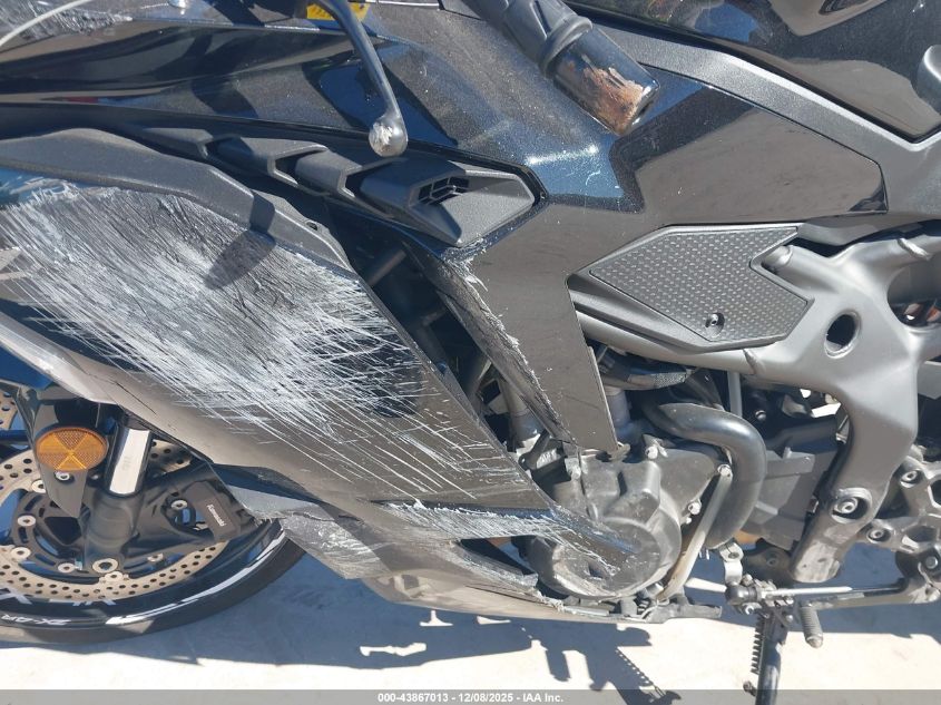 2025 Kawasaki Zx400 P VIN: ML5ZXCP12SDA31567 Lot: 43867013