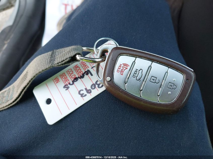 2017 Hyundai Elantra Limited VIN: 5NPD84LF2HH028818 Lot: 43867014