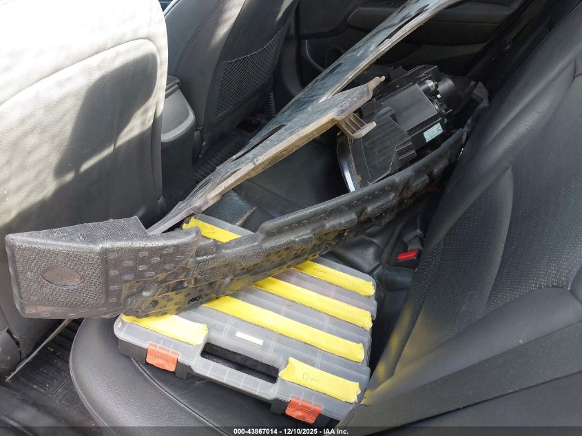 2017 Hyundai Elantra Limited VIN: 5NPD84LF2HH028818 Lot: 43867014