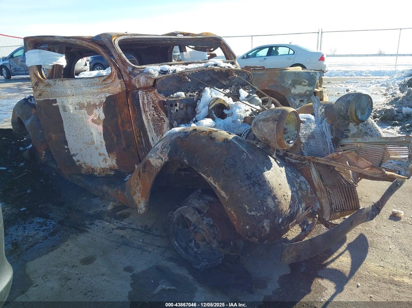 FORD COUPE 1935. Lot# 43867046. VIN 181604395. Photo 1
