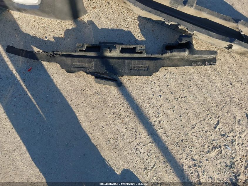 2013 Hyundai Elantra Limited VIN: 5NPDH4AE2DH176651 Lot: 43867055