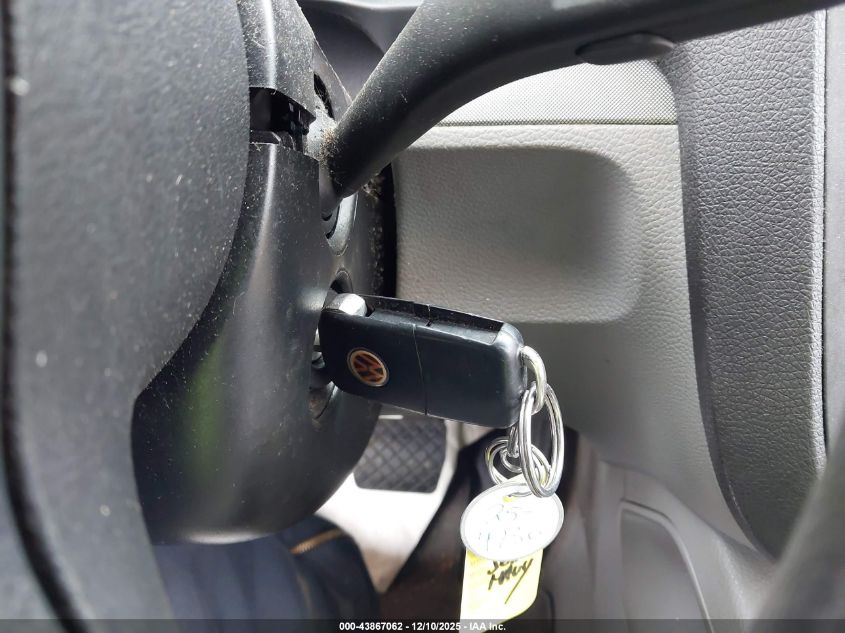 2005 Volkswagen Jetta 2.5 VIN: 3VWSF71K15M635648 Lot: 43867062