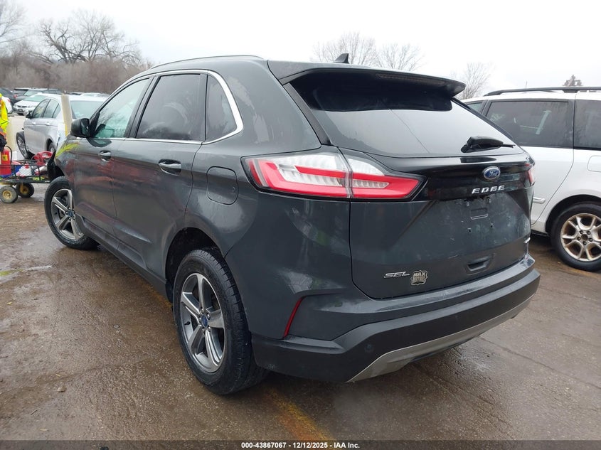 2021 Ford Edge Sel