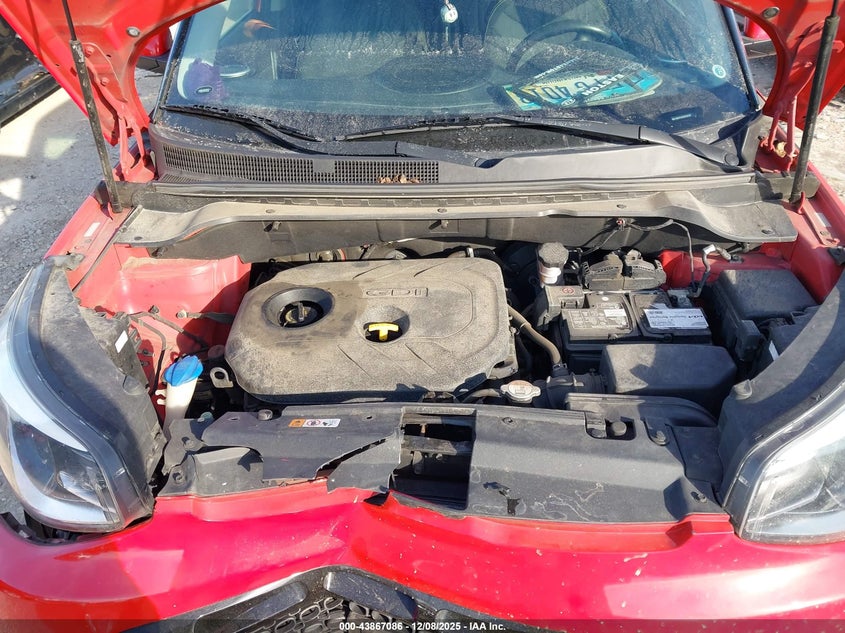 KNDJP3A5XG7830028 2016 KIA SOUL photo no. 10