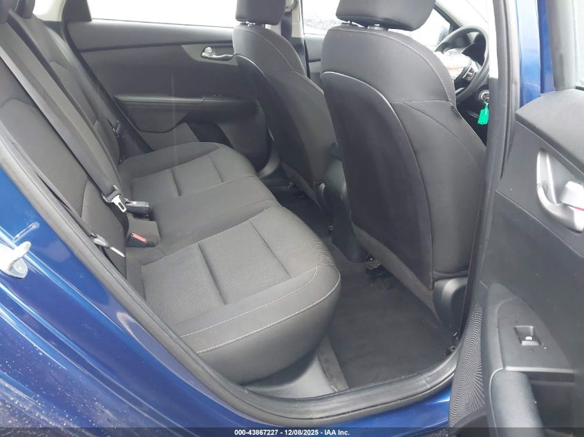 2021 Kia Forte Lxs VIN: 3KPF24AD8ME361373 Lot: 43867227