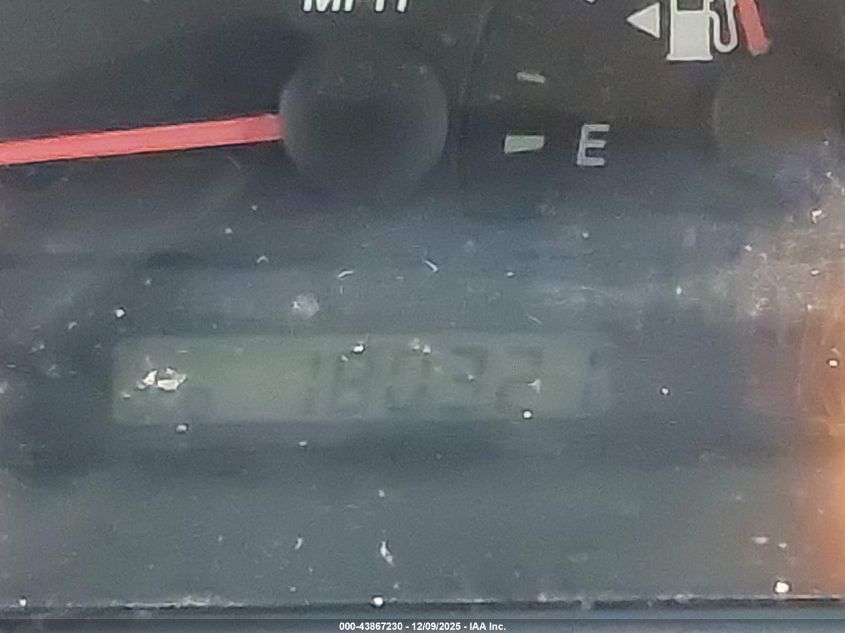 2002 Toyota Camry Le VIN: 4T1BE32K72U111954 Lot: 43867230