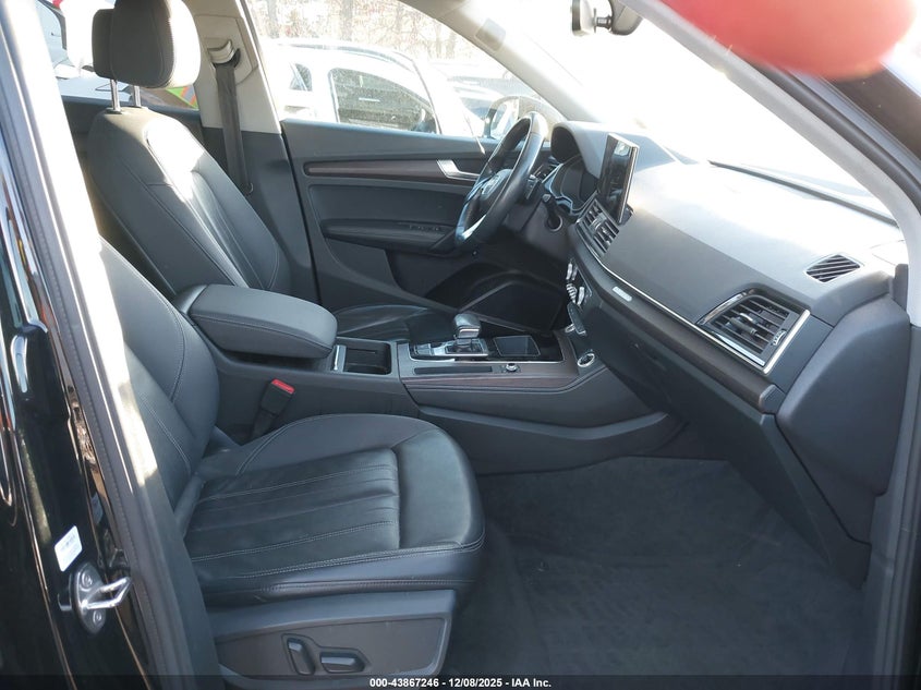VIN WA1BAAFY7M2018167 2021 AUDI Q5 PREMIUM PLUS 45 TFSI QUATTRO S TRONIC