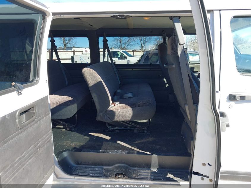 2002 Dodge Ram Wagon 3500 VIN: 2B5WB35Z72K120319 Lot: 43867293