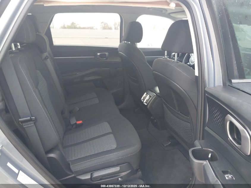 2023 Kia Sorento Lx VIN: 5XYRG4LC5PG195758 Lot: 43867339