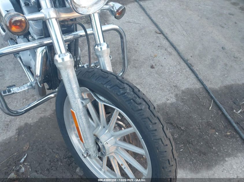 2002 Harley-Davidson Xl883 C VIN: 1HD4CJM142K158431 Lot: 43867358