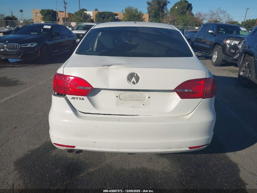 2013 Volkswagen Jetta 2.0L S VIN: 3VW2K7AJ9DM221809 Lot: 43867372