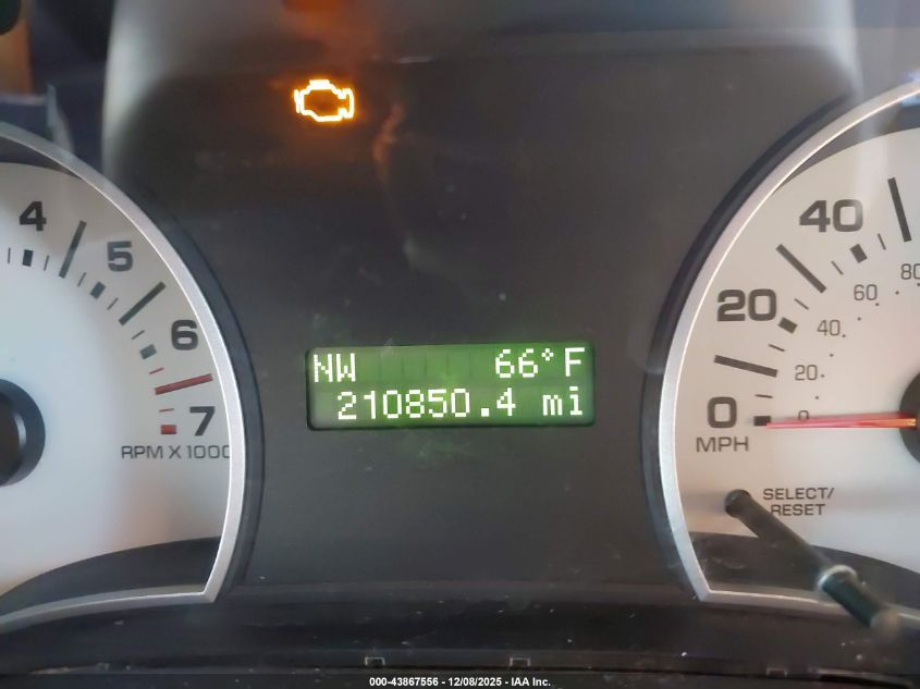 2007 Ford Explorer Sport Trac Xlt VIN: 1FMEU31K77UA28727 Lot: 43867556